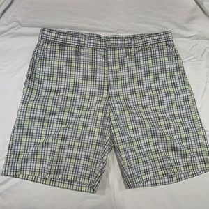PGA Tour Golf Shorts Mens 38 Gr/Grn/White Plaid